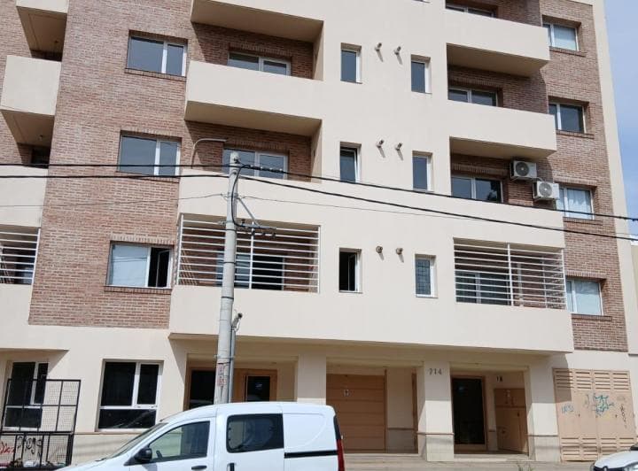 Departamento 4 ambientes en Monserrat - foto 1