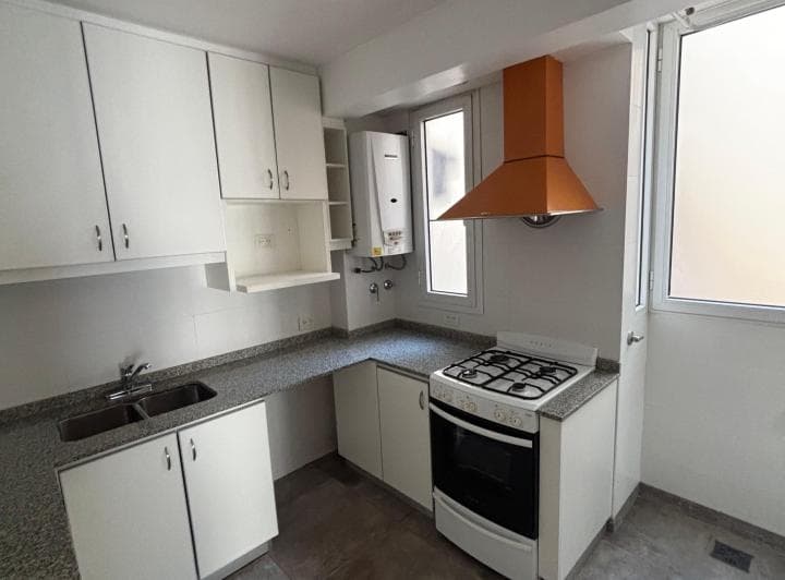 Departamento de 3 ambientes Alquiler $ 1.100.000