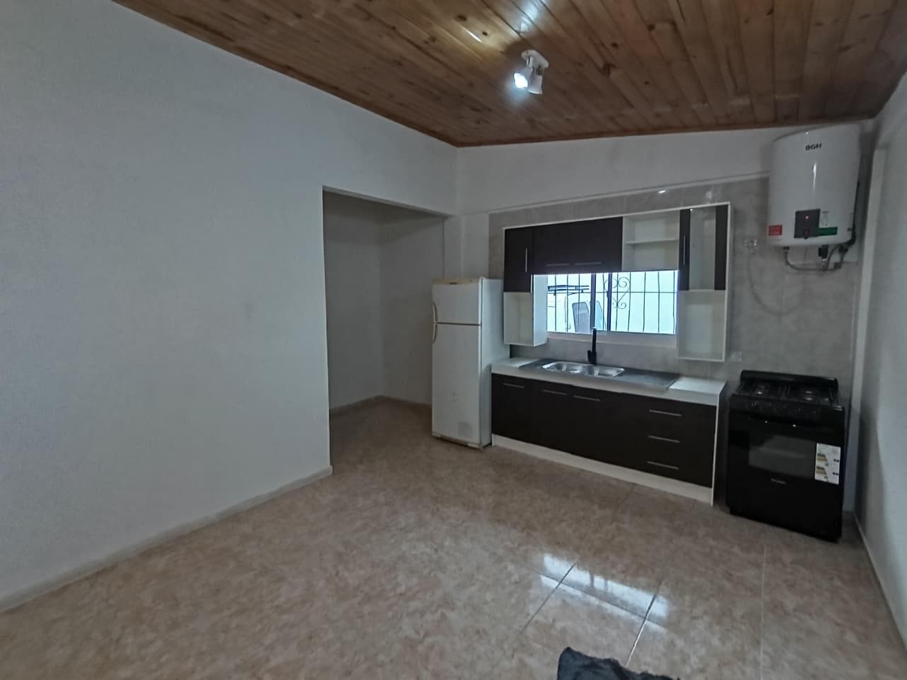 Departamento 2 ambientes en Quilmes - foto 2